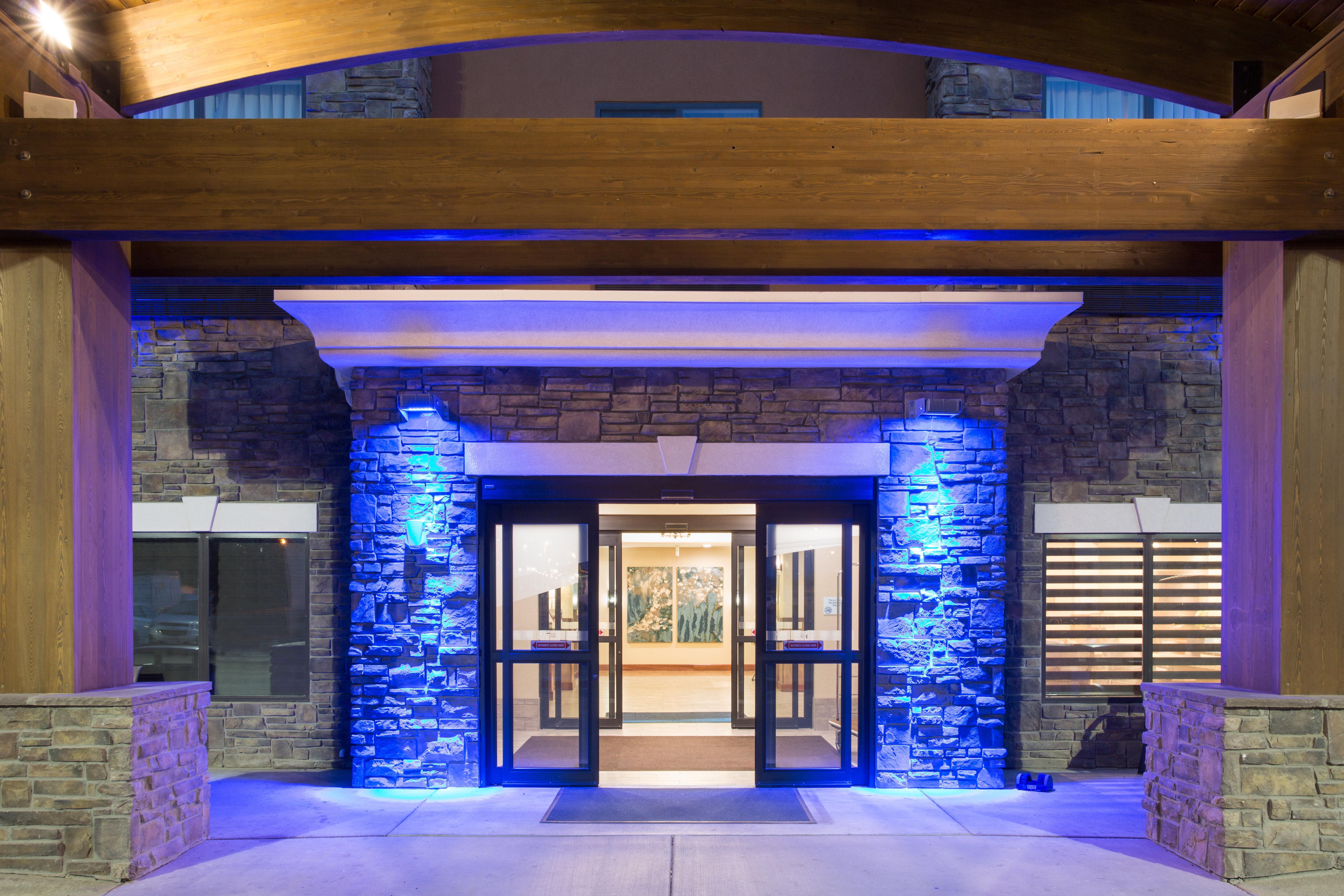 Holiday Inn Express & Suites Glendive By Ihg Екстер'єр фото